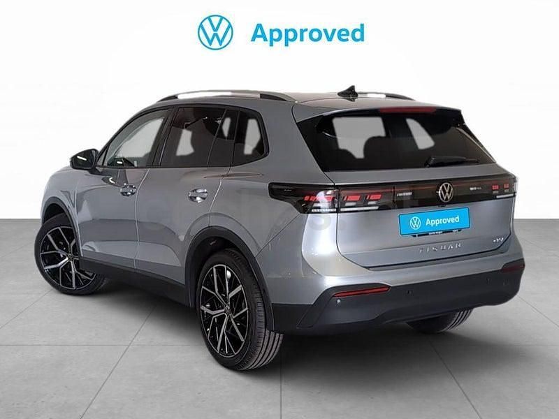Usado VW Tiguan 150 CV (110 kW) 2025 Gris / plata SUV