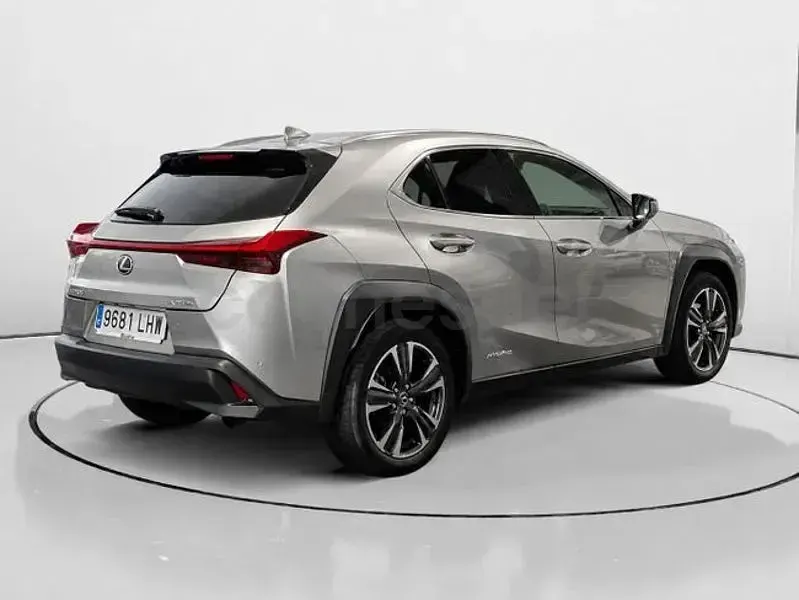 Usado Lexus UX Executive Line 184 CV (135 kW) 2020 Blanco SUV