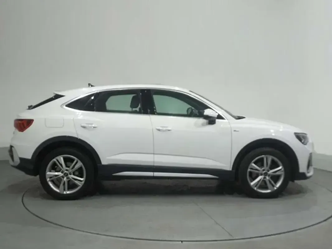 Usado Audi Q3 Sportback S-Line 245 CV (180 kW) 2022 Blanco SUV