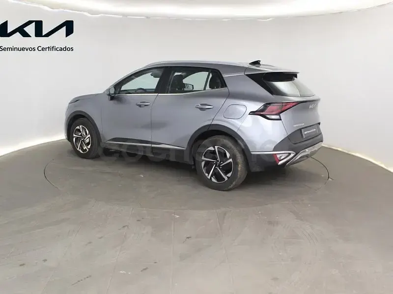 Usado Kia Sportage 215 CV (158 kW) 2025 Gris / plata SUV
