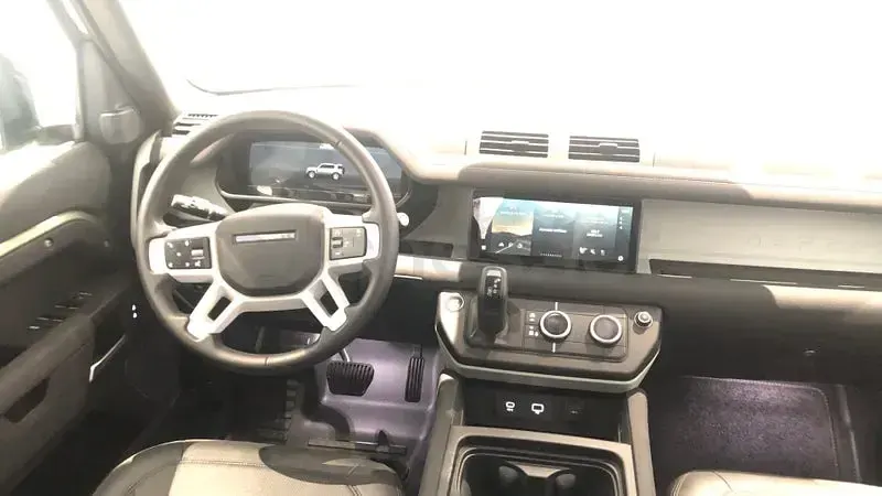 Usado Land Rover Defender S 249 CV (183 kW) 2023 Verde SUV