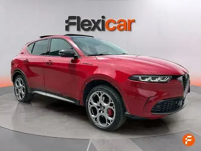Usado Alfa Romeo Tonale Edizione Speciale 280 CV (205 kW) 2023 Rojo SUV
