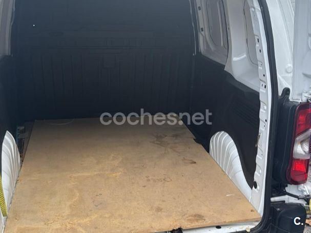 Blanco Usado 2016 Opel Combo Selective Monovolumen | 11.500 € (Precio justo) - Imagen 1/4