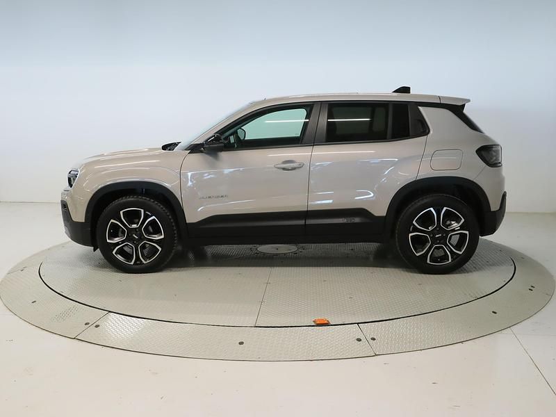 Usado Jeep Avenger Summit 100 CV (73 kW) 2025 Otro SUV