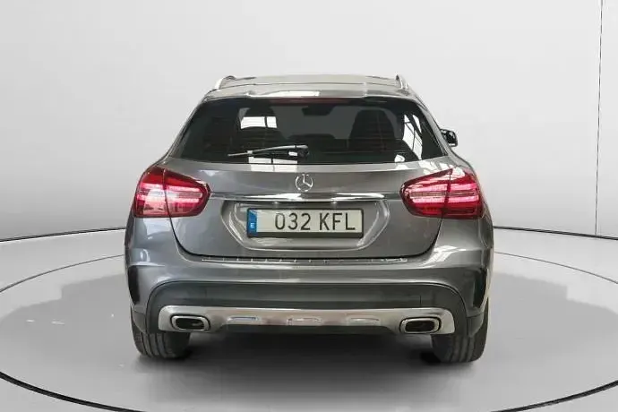 Usado Mercedes GLA200 136 CV (100 kW) 2017 SUV