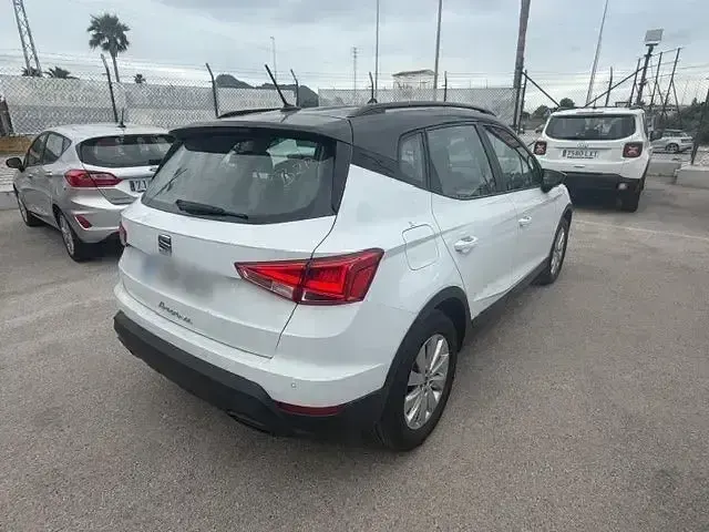Occasion Seat Arona Style 110 ch (80 kW) 2023 Blanc SUV