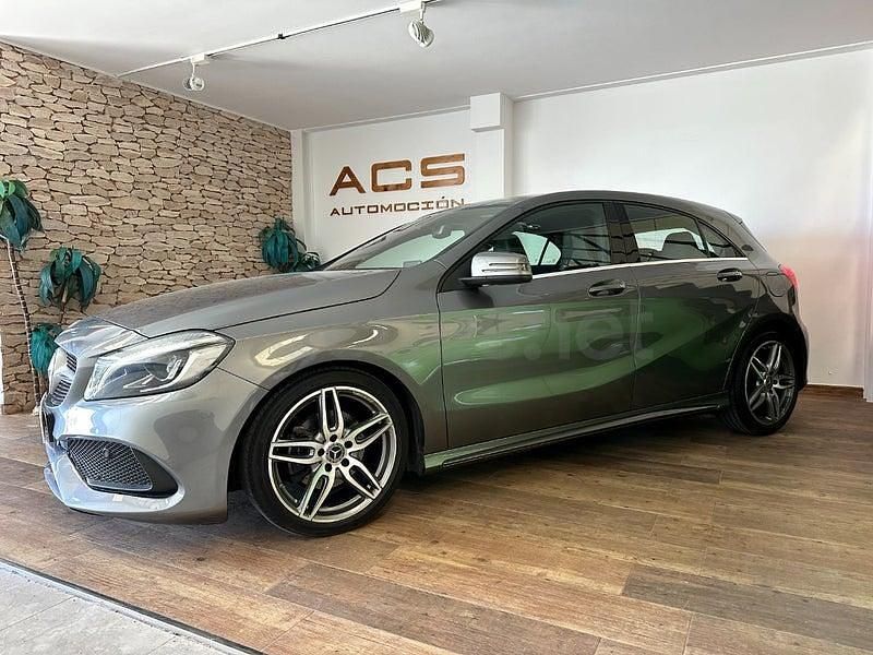 Usado Mercedes A200 136 CV (100 kW) 2017 Gris / plata Berlina
