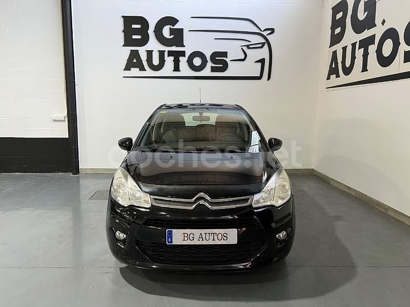 Käytetty Citroën C3 Live 68 HP (50 kW) 2016 Musta Viistoperä