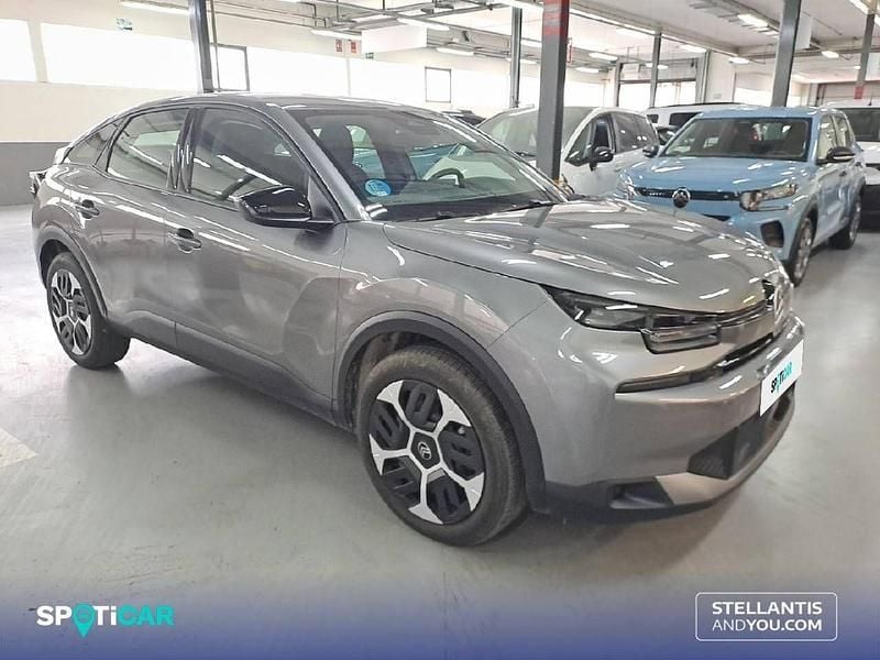 Usado Citroën C4 136 CV (100 kW) 2025 Gris SUV