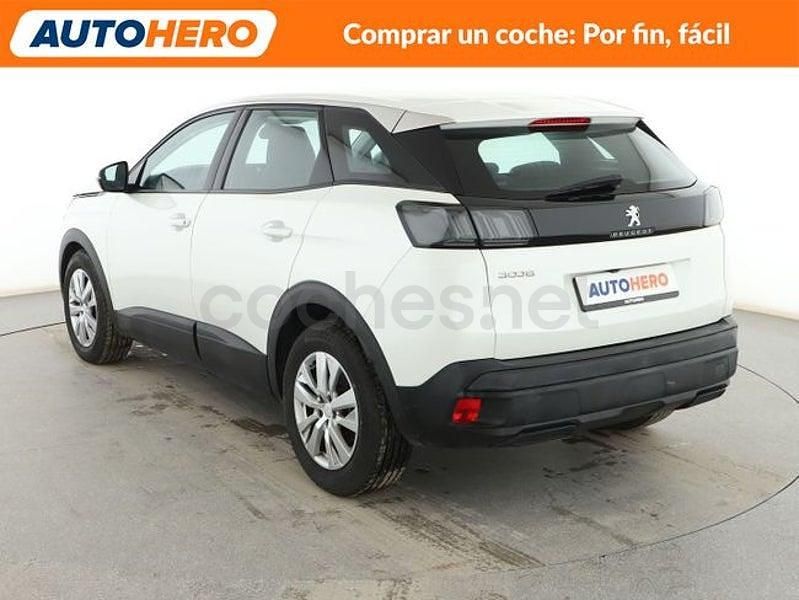 Usado Peugeot 3008 Active 131 CV (96 kW) 2021 Blanco SUV