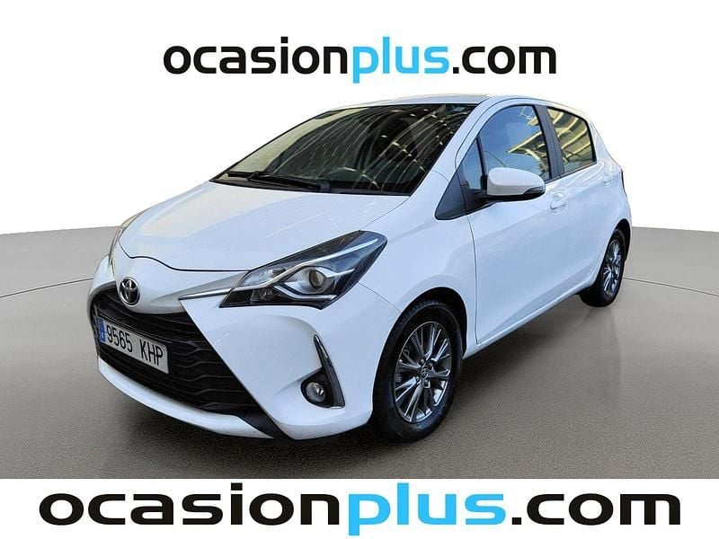 Blanco Usado 2018 Toyota Yaris Active Utilitario | 11.355 € (Precio justo) - Imagen 1/4