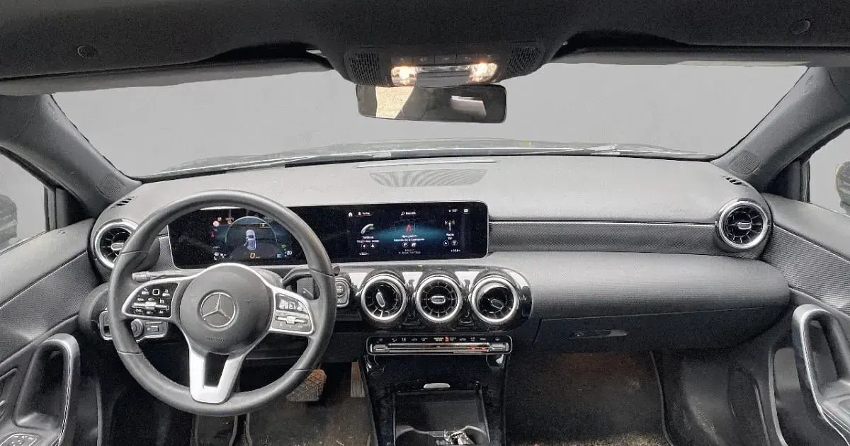 Begagnad Mercedes A200 163 HK (119 kW) 2019