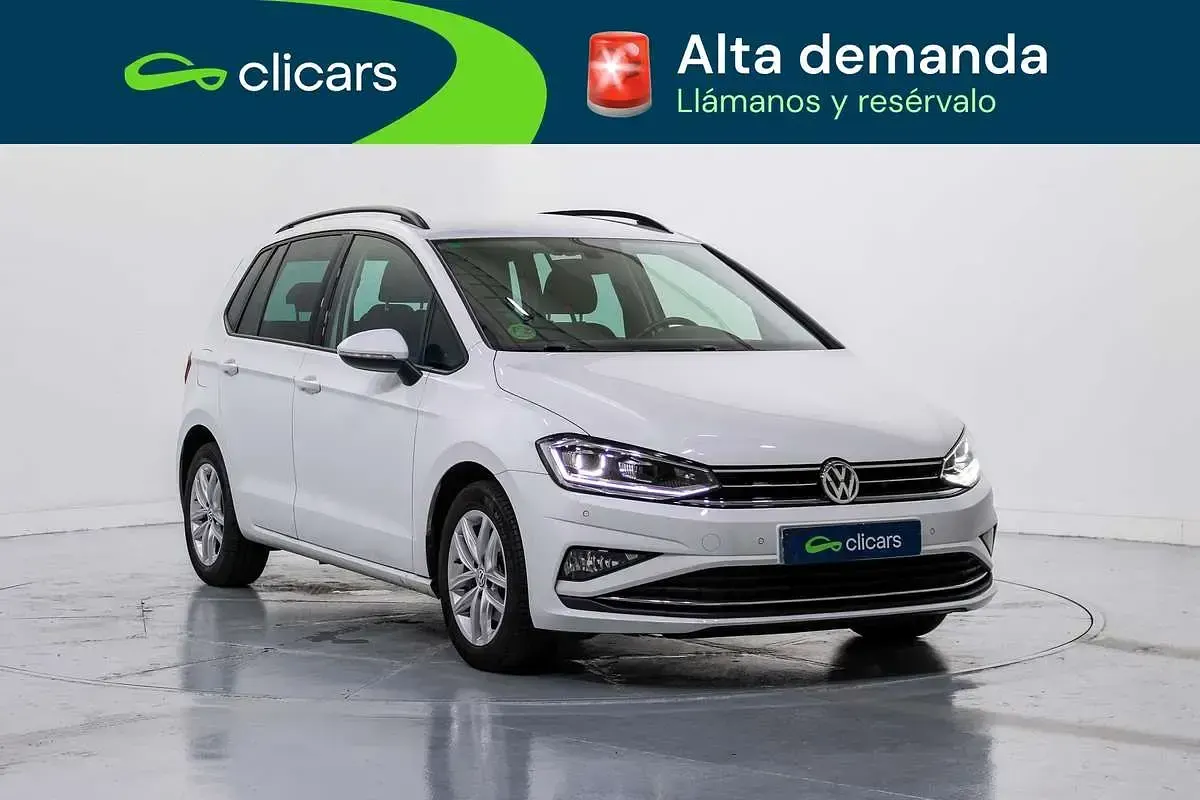 Usado VW Golf Sportsvan Advance 116 CV (85 kW) 2018 Blanco Monovolumen
