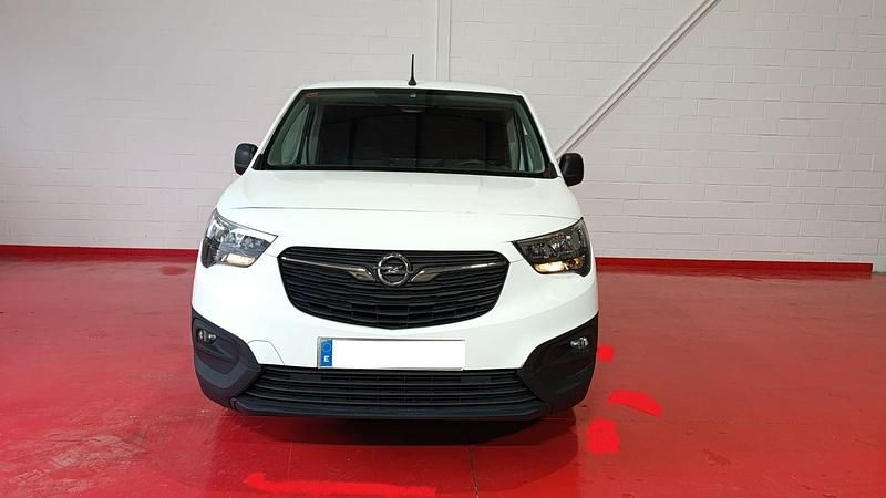 Usado Opel Combo S 100 CV (73 kW) 2021 Blanco Monovolumen