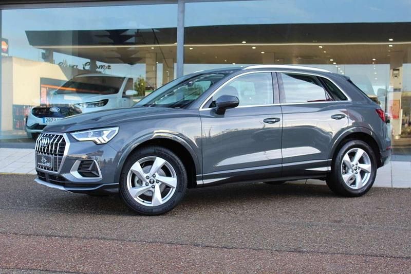 Usado Audi Q3 Advanced 150 CV (110 kW) 2023 Gris SUV