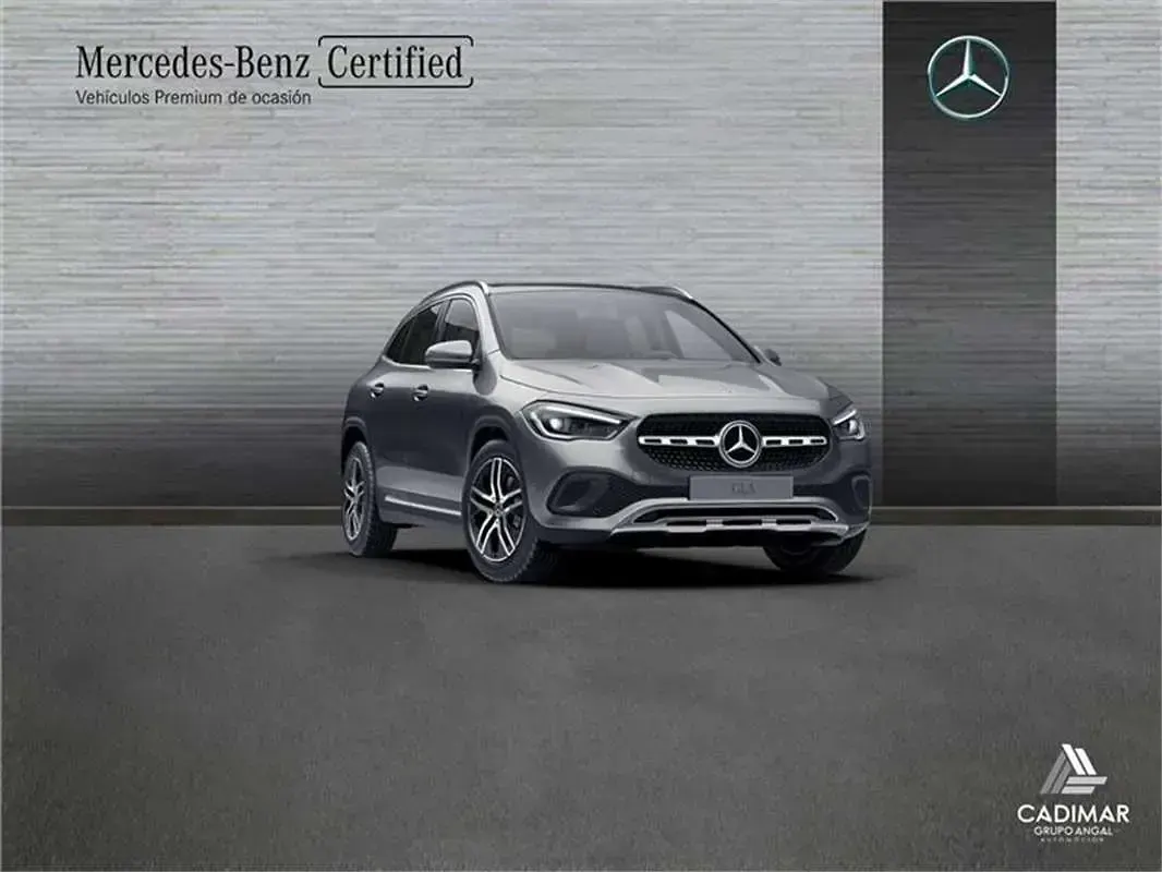 Usado Mercedes GLA200 150 CV (110 kW) 2022 SUV