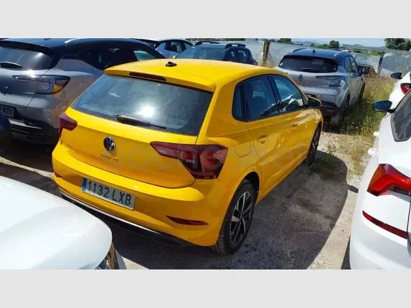 Usado VW Polo Life 95 CV (69 kW) 2022 Blanco Utilitario