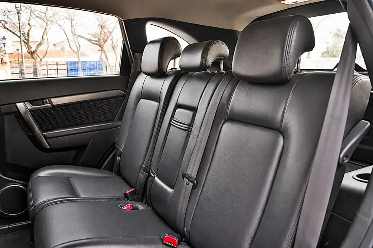 Usado Chevrolet Captiva LT 150 CV (110 kW) 2007 Beige SUV