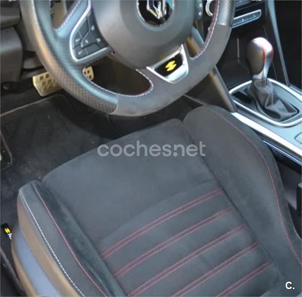 Usado Renault Mégane IV Trophy 300 CV (220 kW) 2021 Naranja Berlina