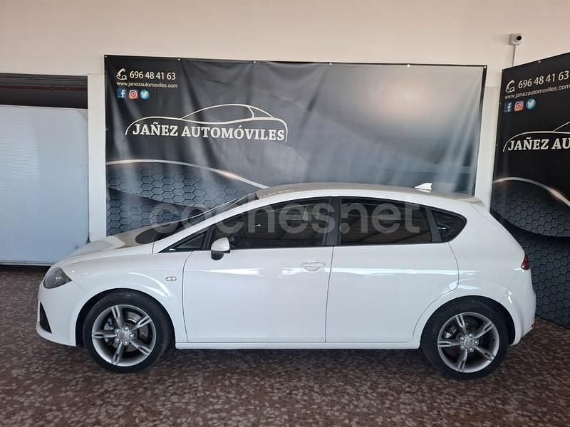 Usado Seat Leon FR 170 CV (125 kW) 2007 Blanco Berlina