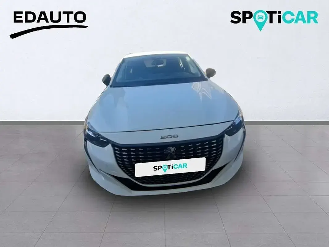 Usado Peugeot 208 Active 102 CV (75 kW) 2022 Blanco Utilitario