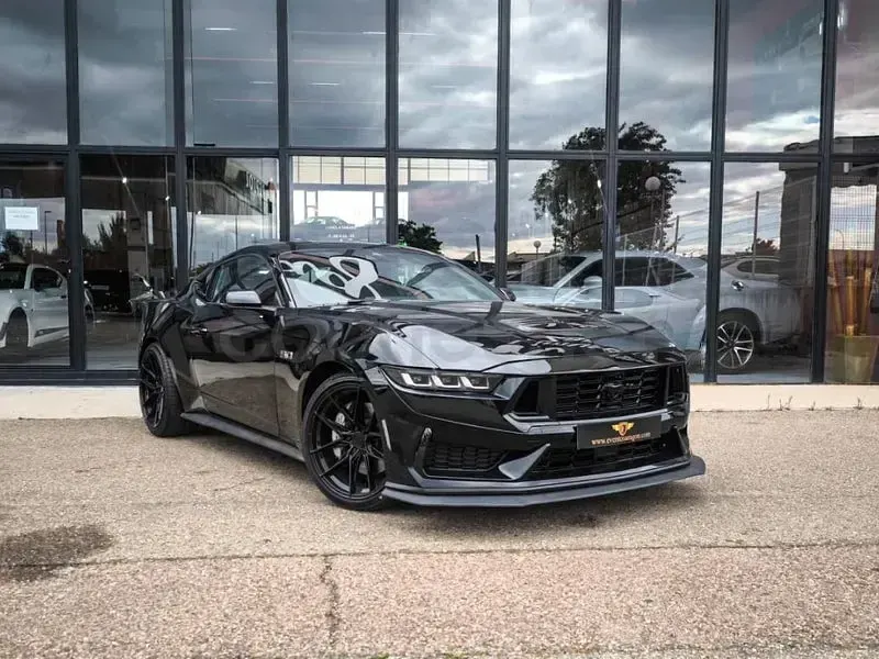 Usado Ford Mustang 454 CV (333 kW) 2025 Negro Coupe