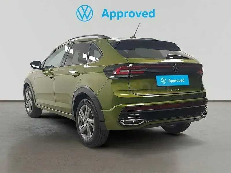 Usado VW Taigo R-line 115 CV (84 kW) 2024 Verde SUV