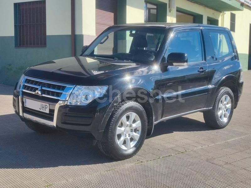 Negro Usado 2015 Mitsubishi Montero Spirit SUV | 18.990 € (Super precio) - Imagen 1/4