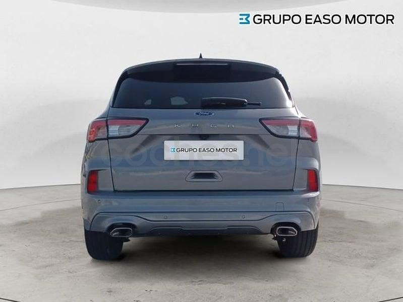 Usado Ford Kuga ST-Line X 120 CV (88 kW) 2022 Gris / plata SUV