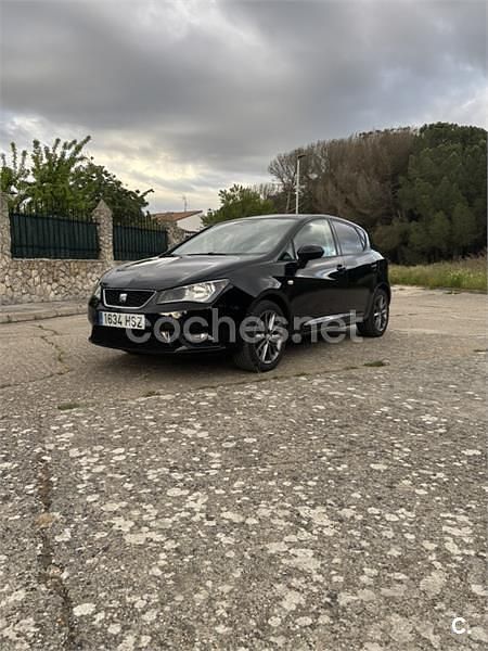 Negro Usado 2013 Seat Ibiza I-Tech Berlina | 7000 € (Precio justo) - Imagen 1/3