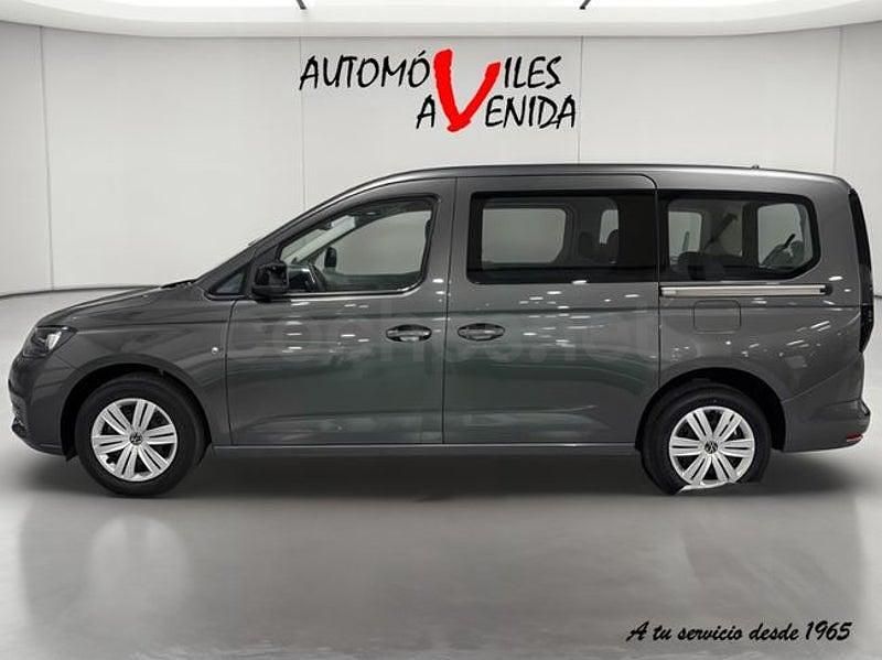 Usado VW Caddy Maxi 102 CV (75 kW) 2024 Gris / plata Monovolumen
