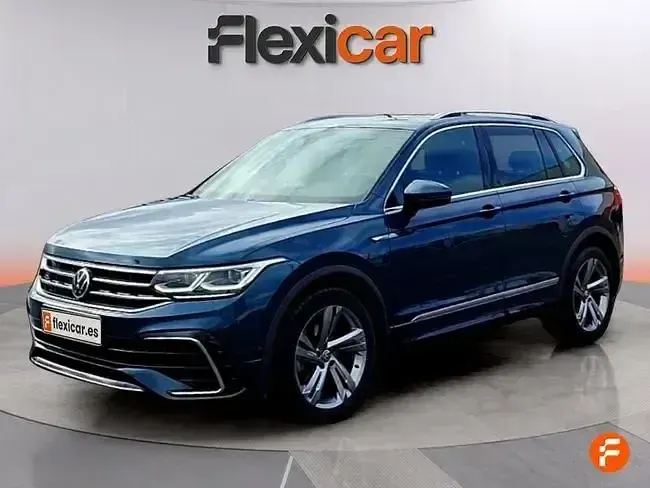 Usado VW Tiguan R-line 150 CV (110 kW) 2021 Azul SUV