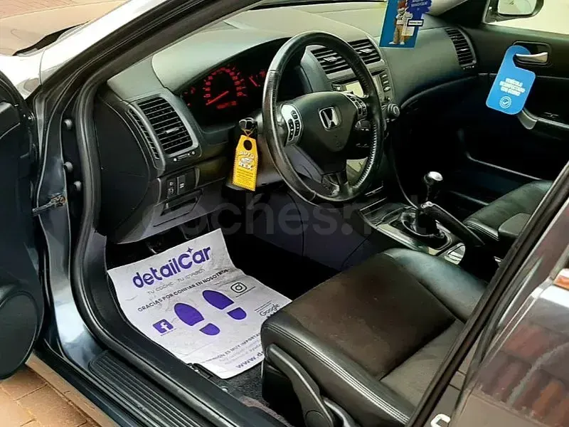 Usado Honda Accord Sport 140 CV (102 kW) 2006 Gris / plata Berlina