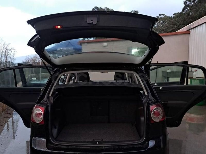 Usado VW Golf Plus Cross Advance 105 CV (77 kW) 2011 Negro Monovolumen