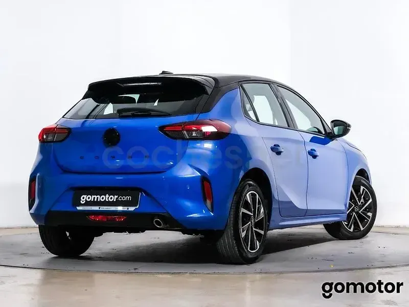 Usado Opel Corsa 100 CV (73 kW) 2025 Azul Utilitario
