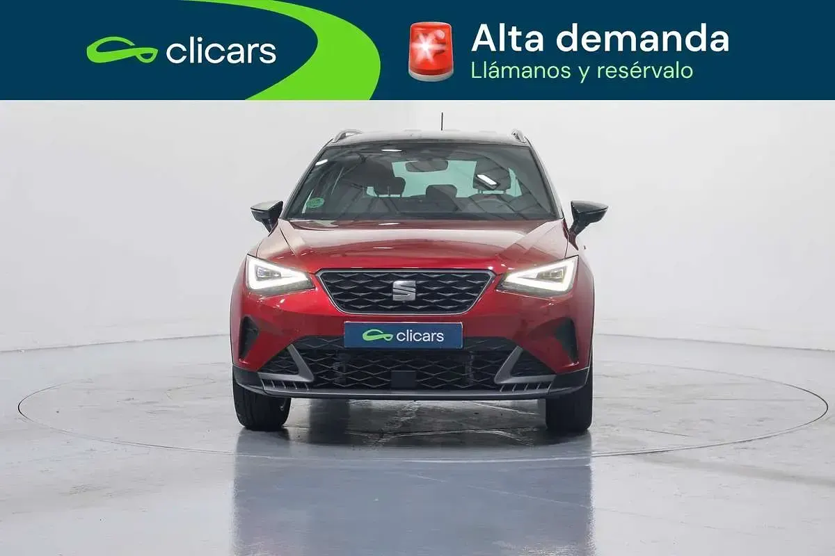 Usado Seat Arona FR 150 CV (110 kW) 2023 Rojo SUV