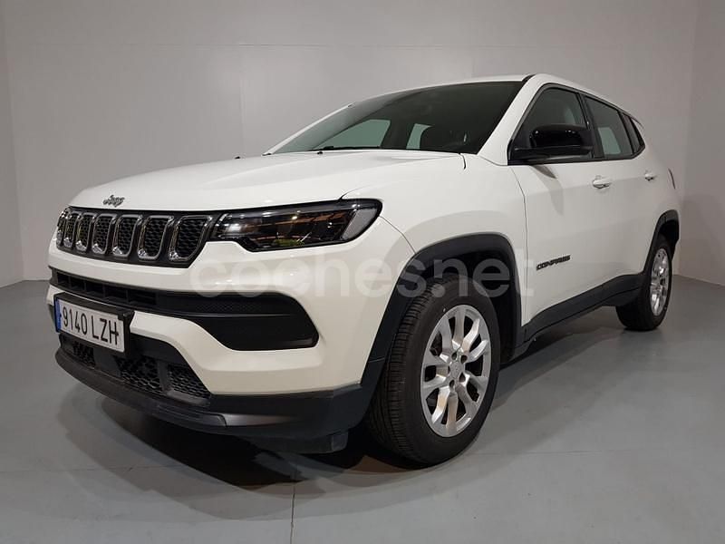 Blanco Usado 2022 Jeep Compass Longitude SUV | 16.700 € (Buen precio) - Imagen 1/4