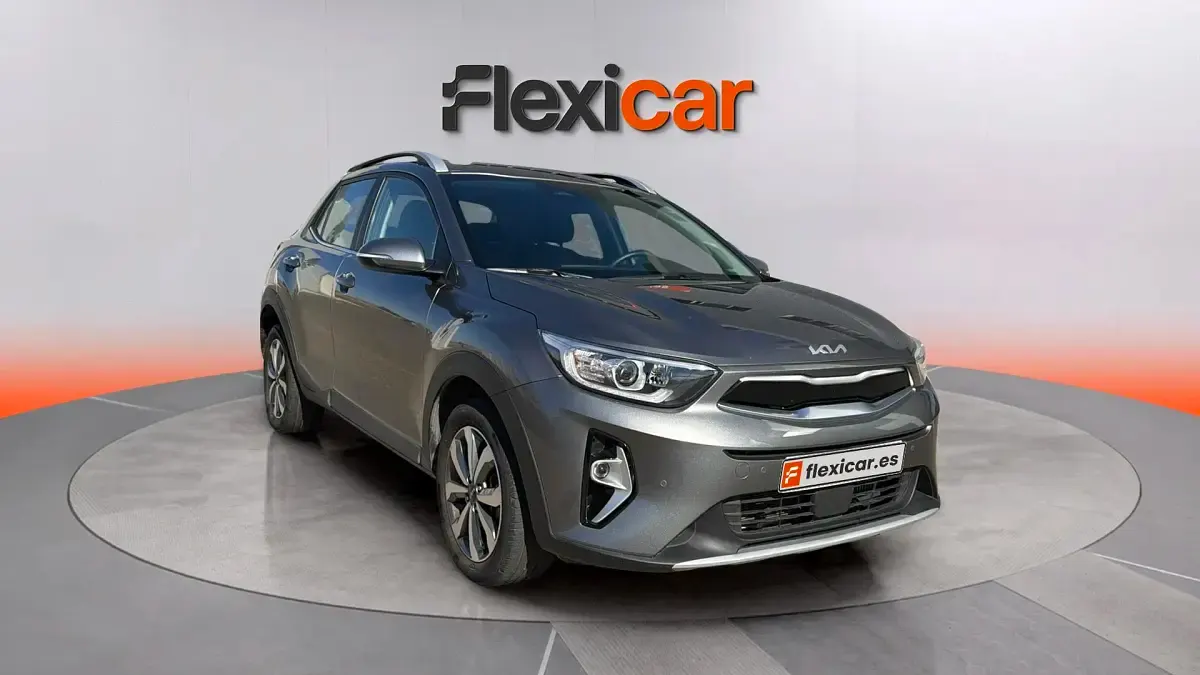 Usado Kia Stonic 120 CV (88 kW) 2023 SUV