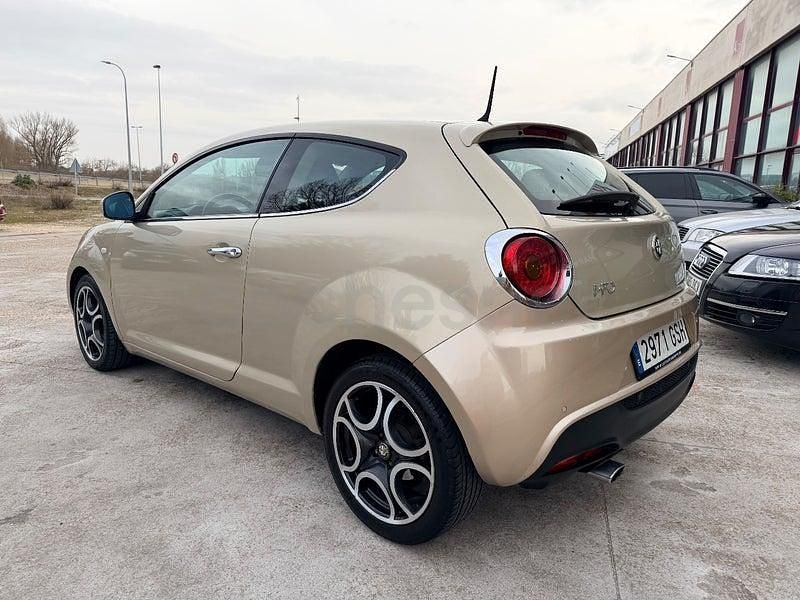 Usado Alfa Romeo MiTo Progression 120 CV (88 kW) 2009 Beige Utilitario