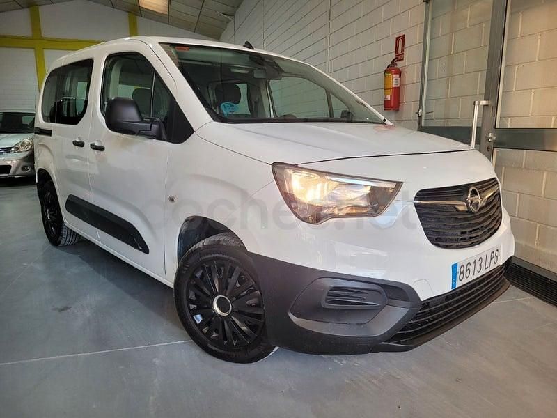 Usado Opel Combo Life Edition 102 CV (75 kW) 2021 Blanco Monovolumen