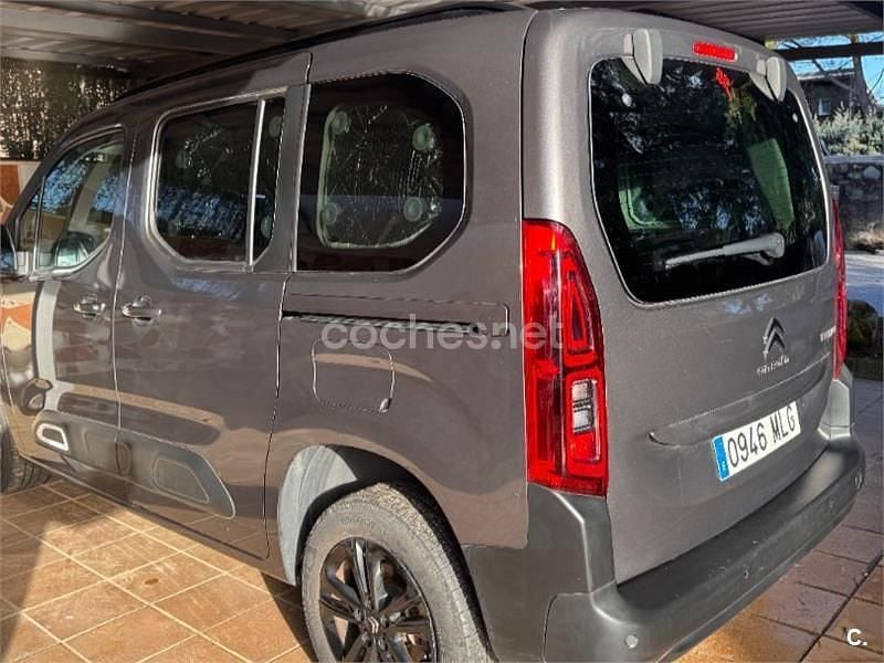 Gris / plata Usado 2023 Citroën Berlingo Feel Monovolumen | 20.200 € (Un poco caro) - Imagen 1/4