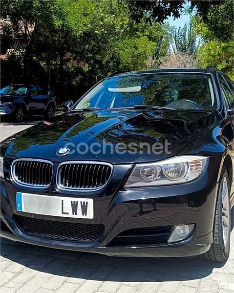 Negro Usado 2011 BMW 318 Familiar | 8200 € (Precio justo) - Imagen 1/4