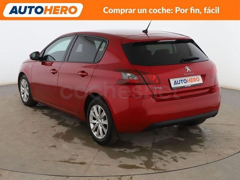 Usado Peugeot 308 Style 130 CV (95 kW) 2018 Rojo Berlina