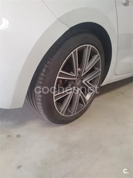 Usado Audi A1 Sportback 116 CV (85 kW) 2019 Blanco Utilitario