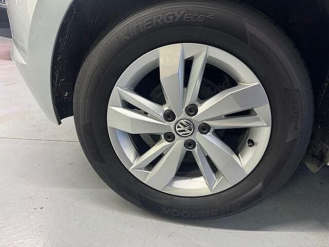 Usado VW Polo Edition 80 CV (58 kW) 2020 Gris / plata Berlina