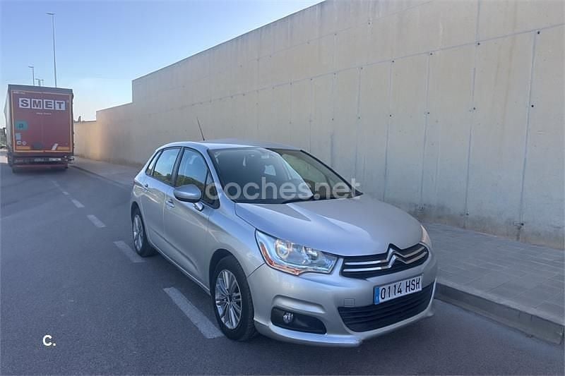 Gris / plata Usado 2013 Citroën C4 Tonic Berlina | 5700 € (Buen precio) - Imagen 1/4