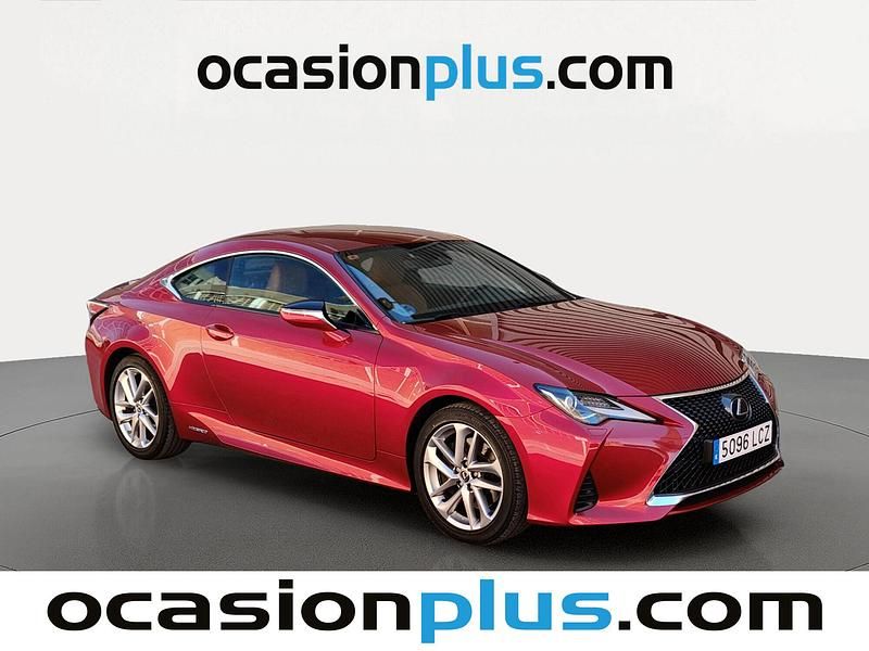 Usado Lexus RC300h Business Edition 223 CV (164 kW) 2019 Rojo Coupe