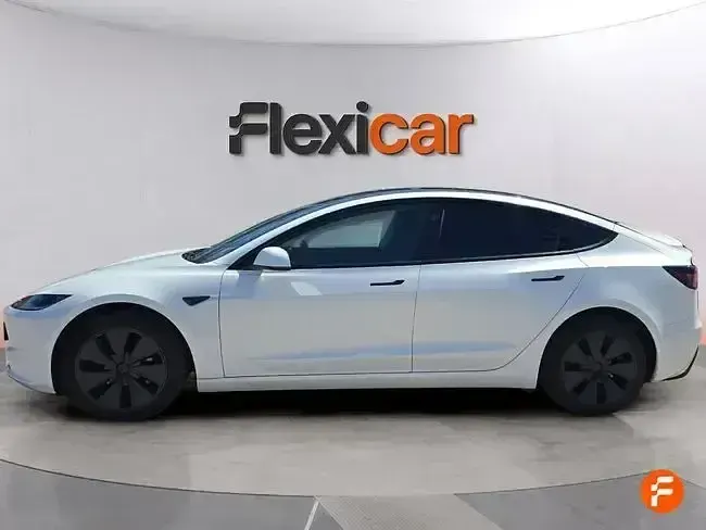 Usado Tesla Model 3 RWD 208 kW (283 CV) 2024 Blanco Berlina