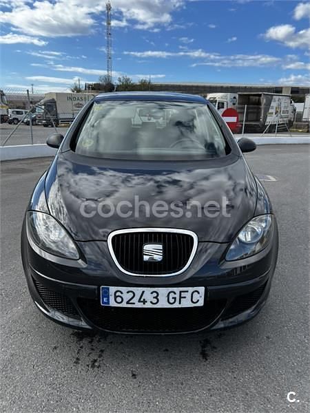 Negro Usado 2008 Seat Altea Stylance Monovolumen | 4999 € (Buen precio) - Imagen 1/4