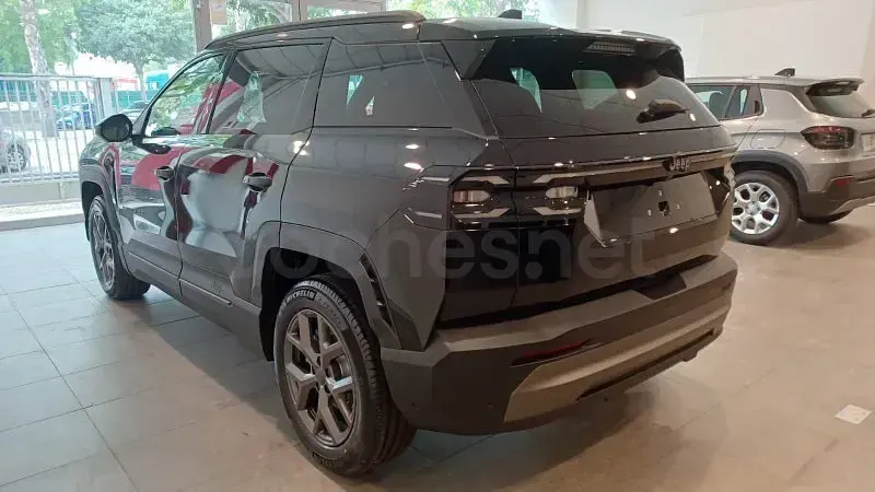 Nuevo Jeep Compass Summit 130 CV (95 kW) 2026 Negro SUV